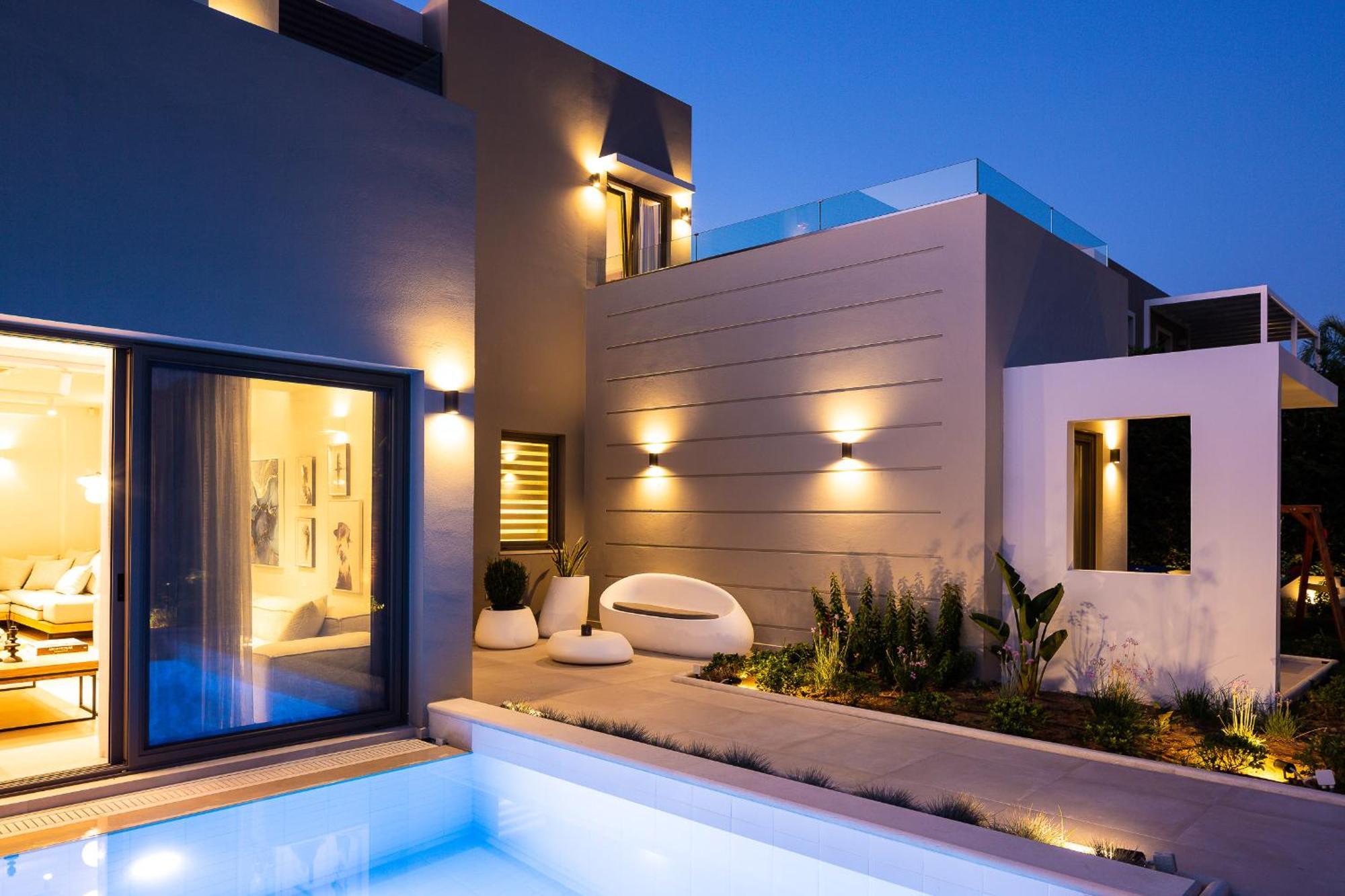 Vasilios Villa, With Pool, Gym & Close To Beach, By Thinkvilla Loutra Exteriér fotografie